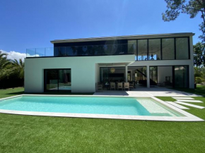 Villa La Teste-de-Buch, 4 bedrooms, 8 persons - FR-1-374-185